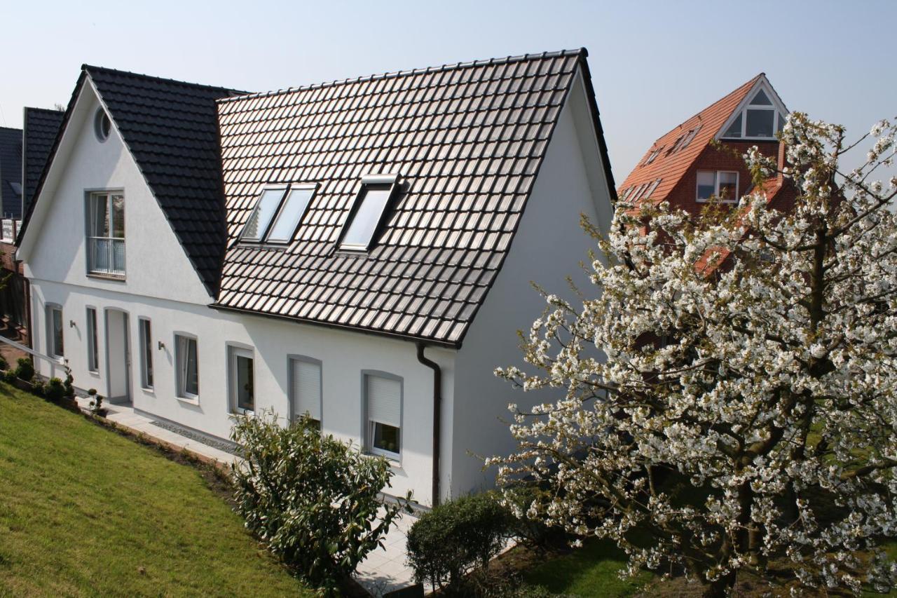 Fewo Blankenese Im Haus Luehegarten Grünendeich Buitenkant foto